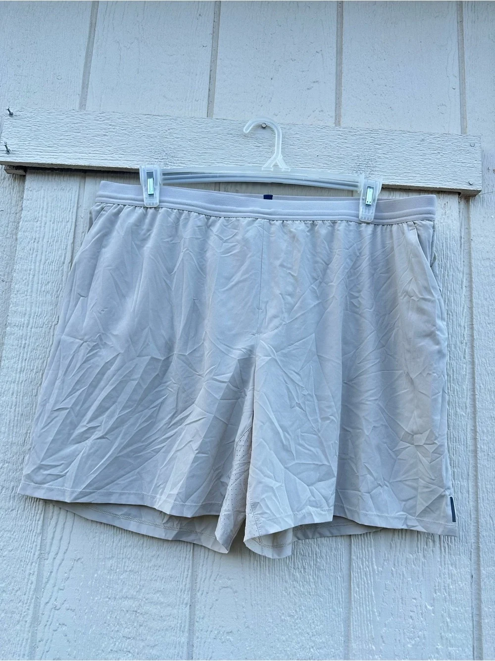 VRST breathable athletic